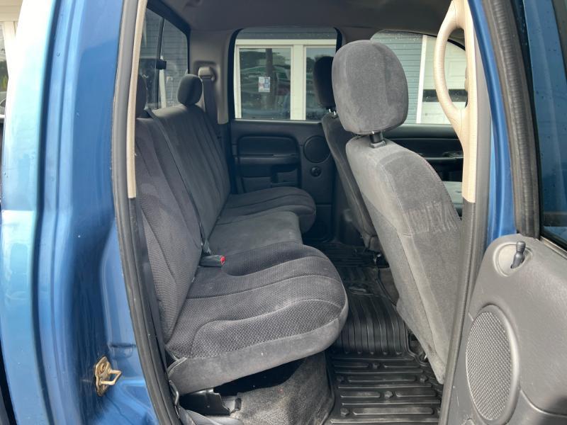Dodge Ram 1500 ST Quad Cab Short Bed 4WD 2005