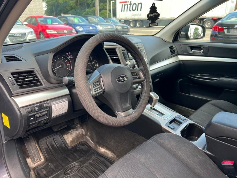 Subaru Outback 2.5i Premium 2012
