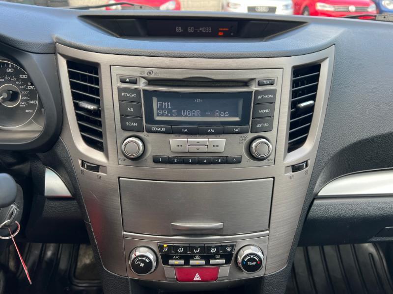 Subaru Outback 2.5i Premium 2012