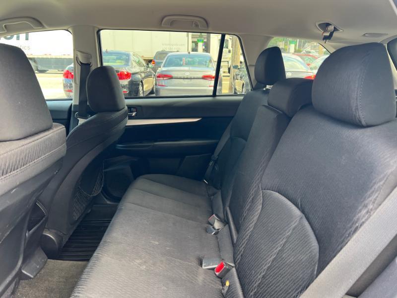 Subaru Outback 2.5i Premium 2012