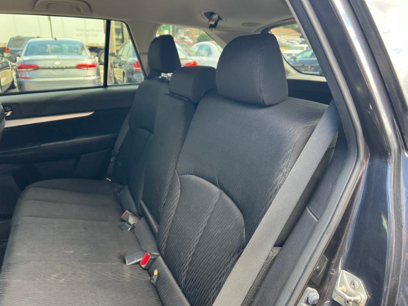 Subaru Outback 2.5i Premium 2012