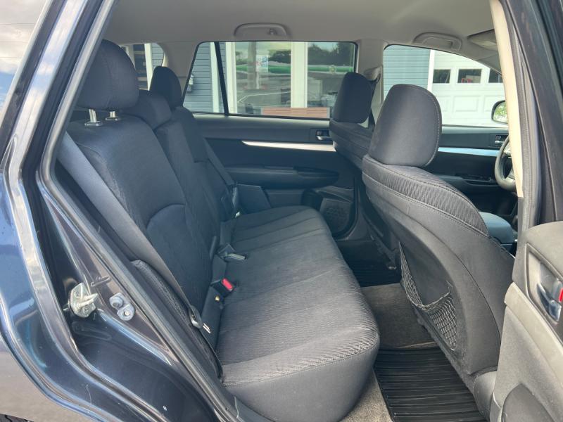 Subaru Outback 2.5i Premium 2012