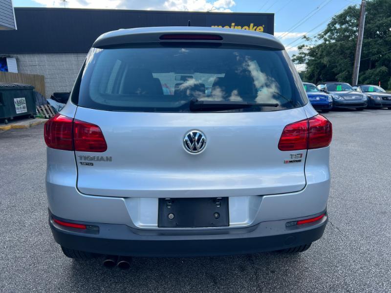 Volkswagen Tiguan S 4Motion 2017