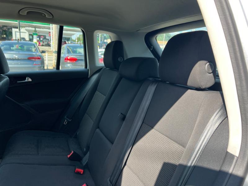 Volkswagen Tiguan S 4Motion 2017