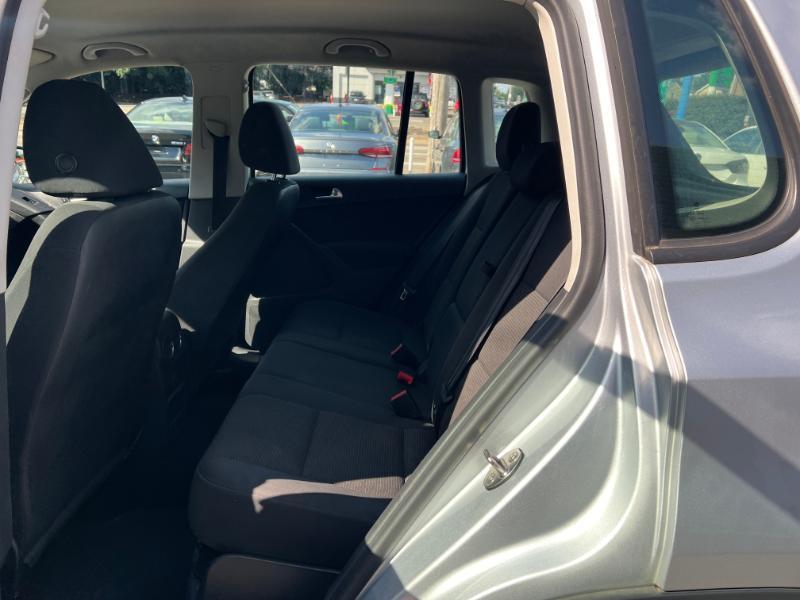 Volkswagen Tiguan S 4Motion 2017