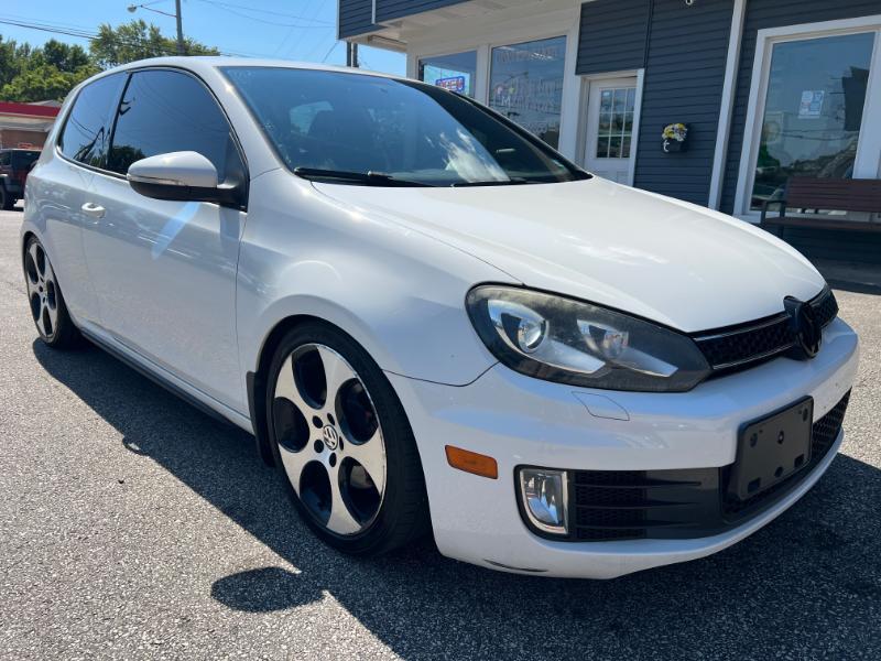 Volkswagen GTI 2.0T Coupe 2011