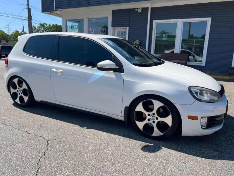Volkswagen GTI 2.0T Coupe 2011