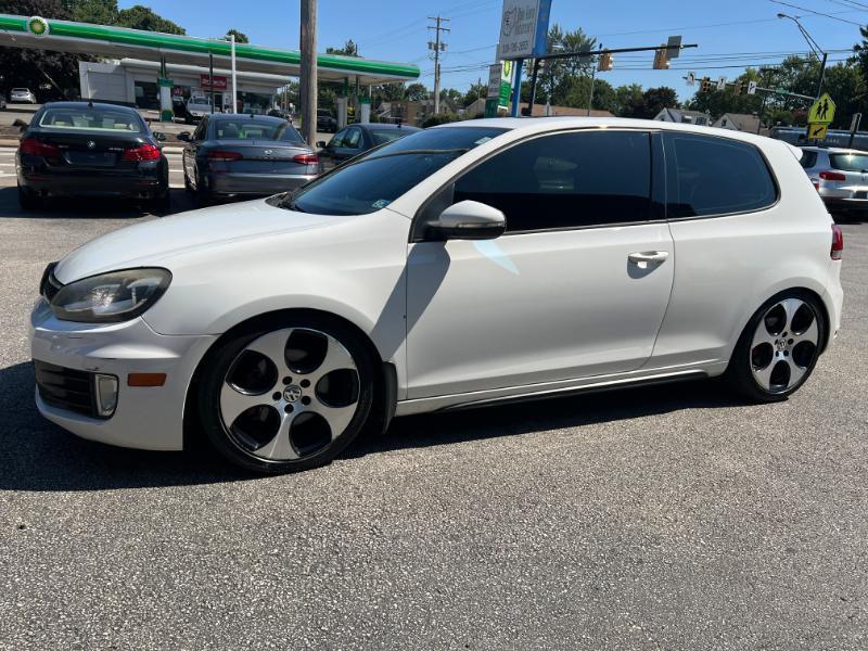 Volkswagen GTI 2.0T Coupe 2011