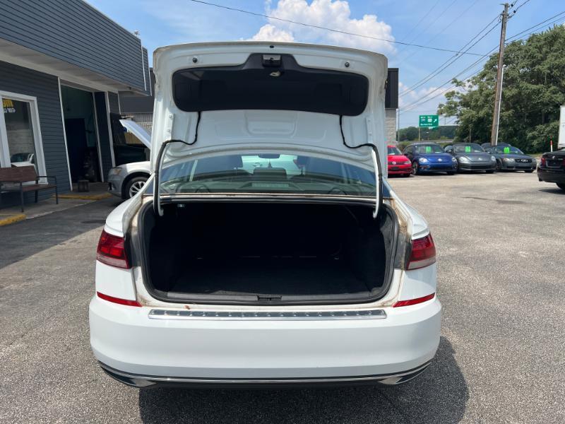 Volkswagen Passat SE 2021
