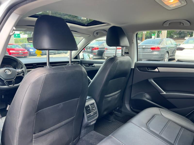 Volkswagen Passat SE 2021