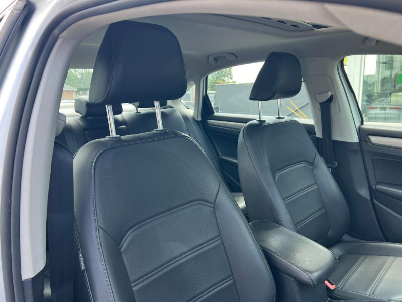 Volkswagen Passat SE 2021