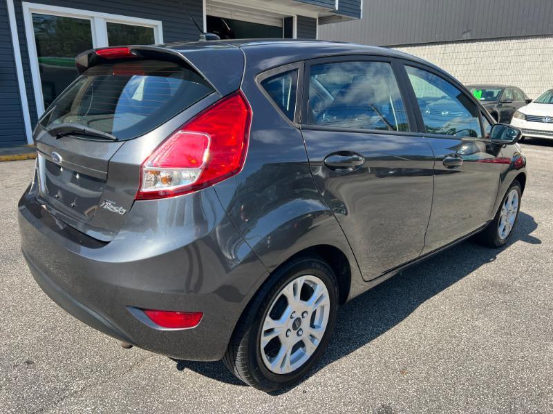 Ford Fiesta SE Hatchback 2015