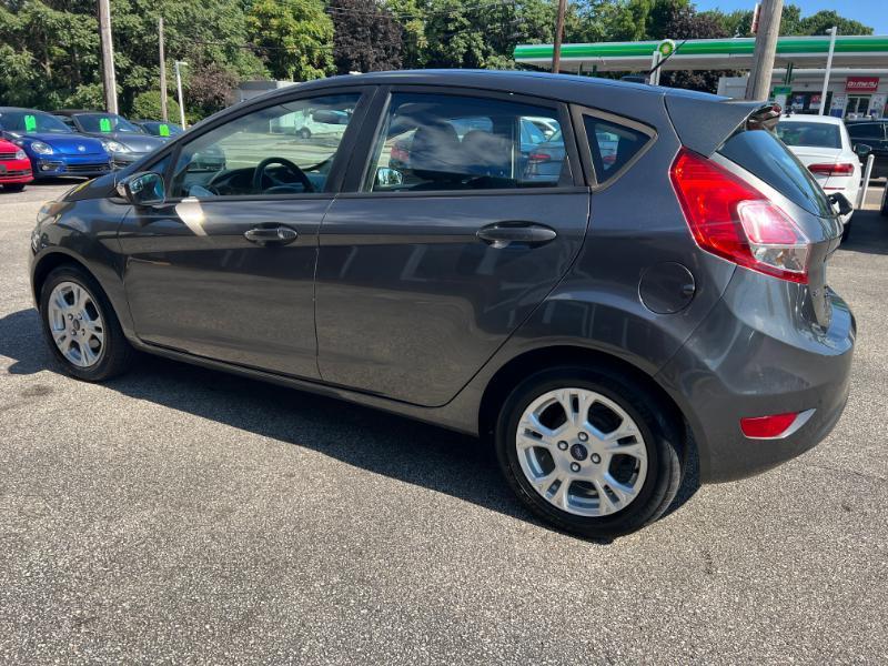 Ford Fiesta SE Hatchback 2015