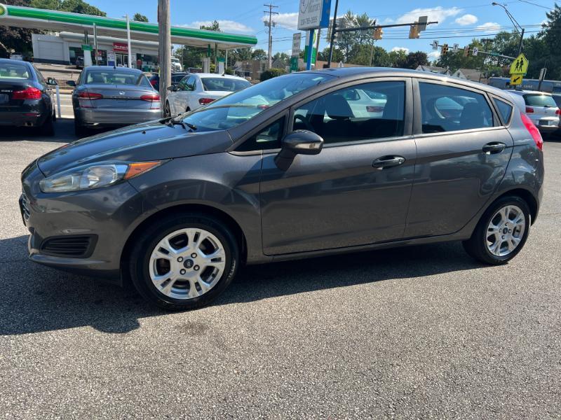 Ford Fiesta SE Hatchback 2015
