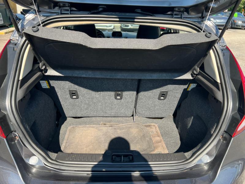 Ford Fiesta SE Hatchback 2015