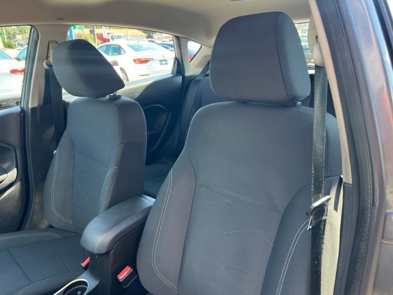 Ford Fiesta SE Hatchback 2015
