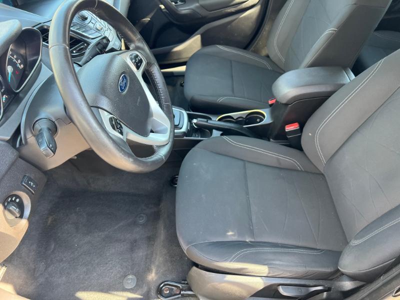 Ford Fiesta SE Hatchback 2015