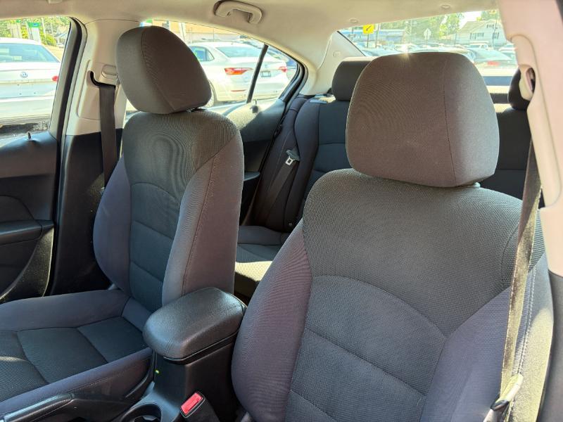 Chevrolet Cruze 1FL 2012