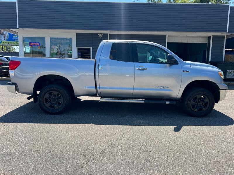 Toyota Tundra SR5 Double Cab 6AT 4WD 2007