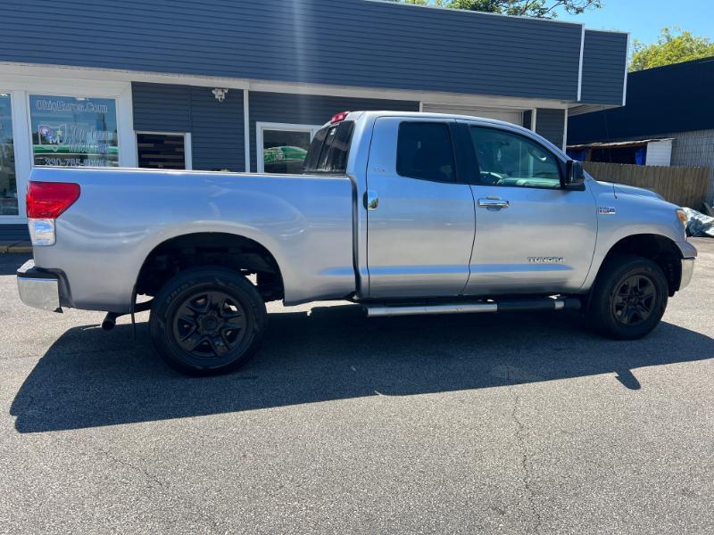 Toyota Tundra SR5 Double Cab 6AT 4WD 2007
