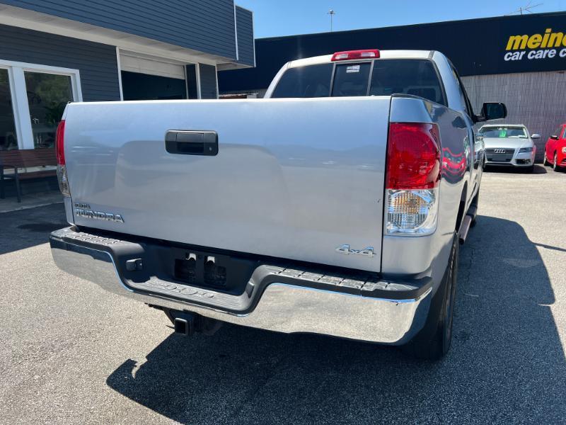 Toyota Tundra SR5 Double Cab 6AT 4WD 2007