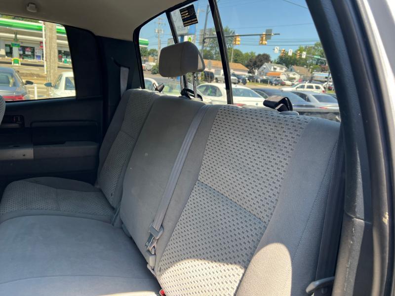 Toyota Tundra SR5 Double Cab 6AT 4WD 2007