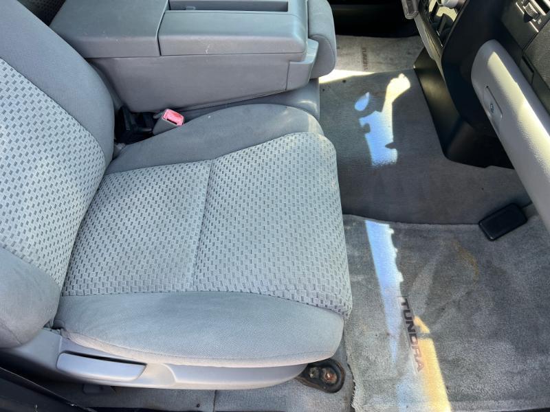 Toyota Tundra SR5 Double Cab 6AT 4WD 2007