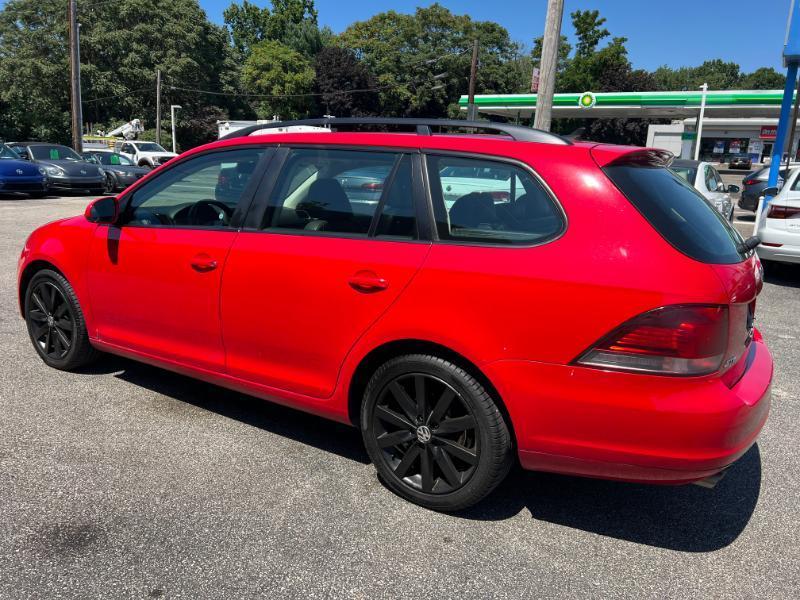 Volkswagen Jetta SportWagen 2.0L TDI 2013
