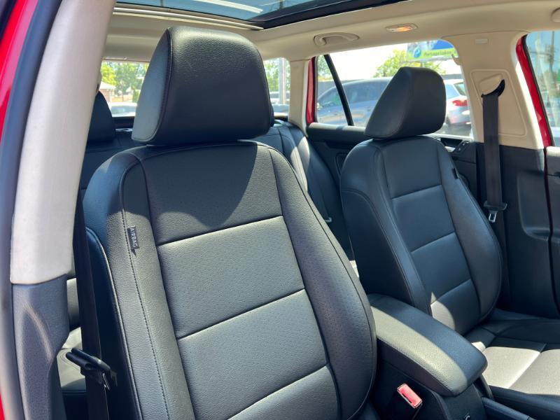 Volkswagen Jetta SportWagen 2.0L TDI 2013