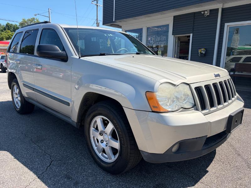 Jeep Grand Cherokee Laredo 4WD 2009