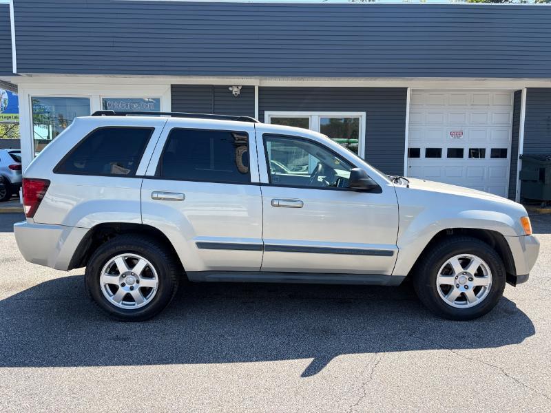 Jeep Grand Cherokee Laredo 4WD 2009