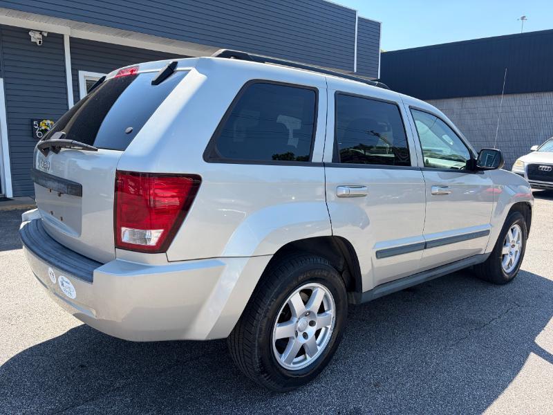 Jeep Grand Cherokee Laredo 4WD 2009
