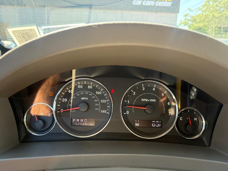 Jeep Grand Cherokee Laredo 4WD 2009