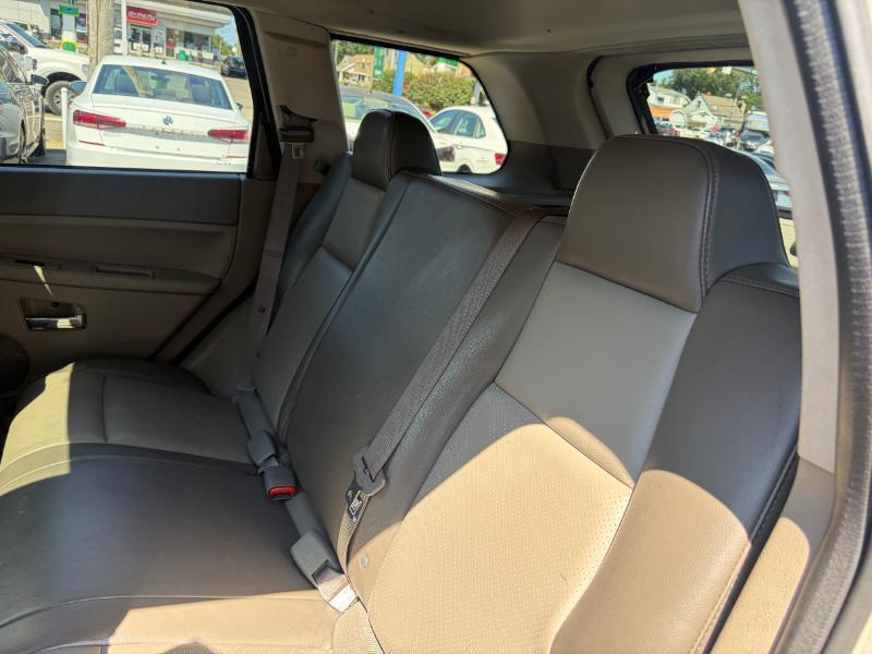 Jeep Grand Cherokee Laredo 4WD 2009