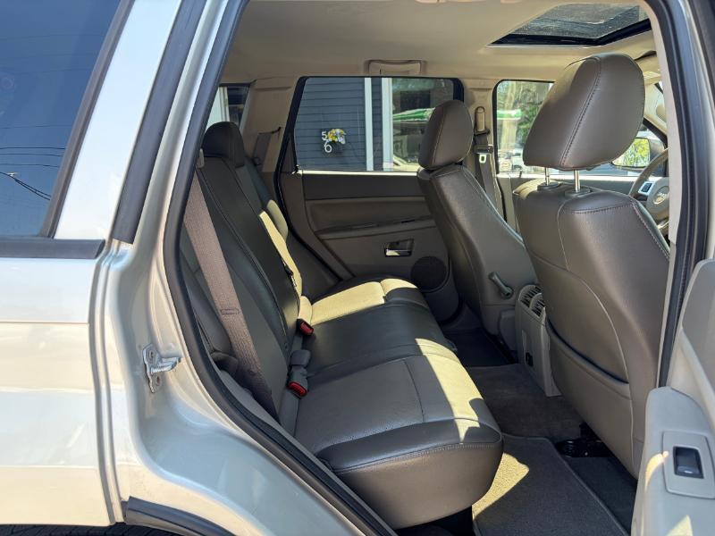 Jeep Grand Cherokee Laredo 4WD 2009