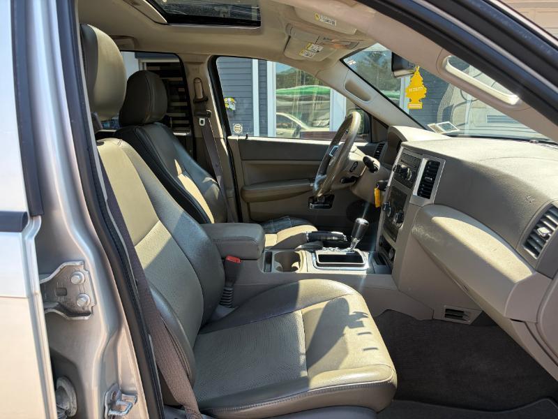 Jeep Grand Cherokee Laredo 4WD 2009