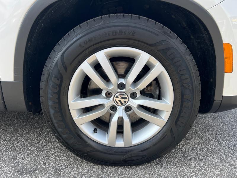 Volkswagen Tiguan SE 4Motion 2013