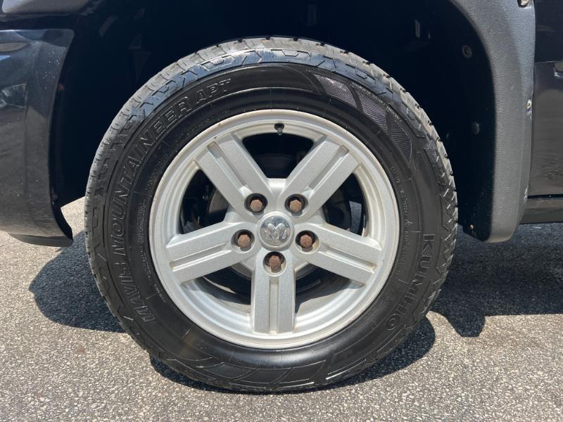 Dodge Dakota SLT Crew Cab 4WD 2010
