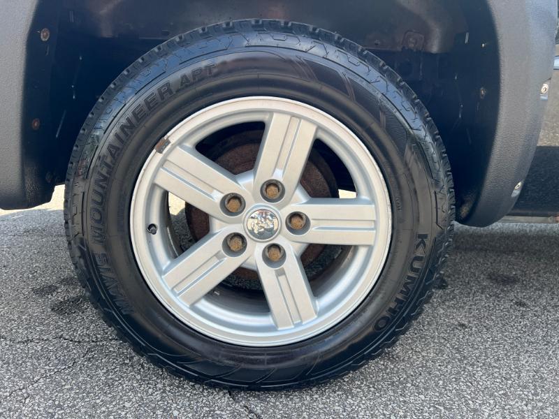 Dodge Dakota SLT Crew Cab 4WD 2010