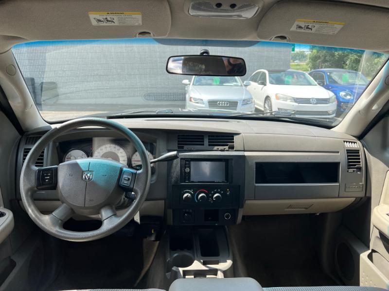 Dodge Dakota SLT Crew Cab 4WD 2010