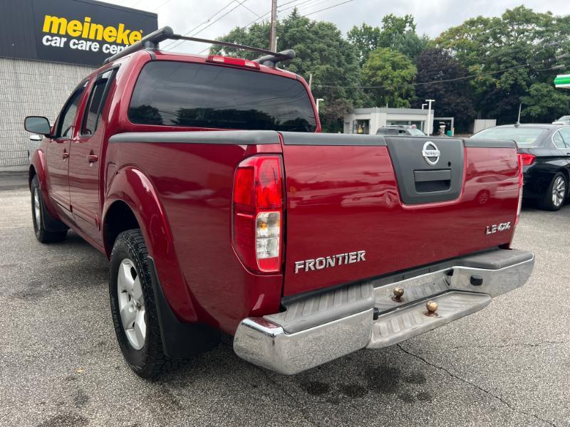 Nissan Frontier LE Crew Cab 4WD 2008