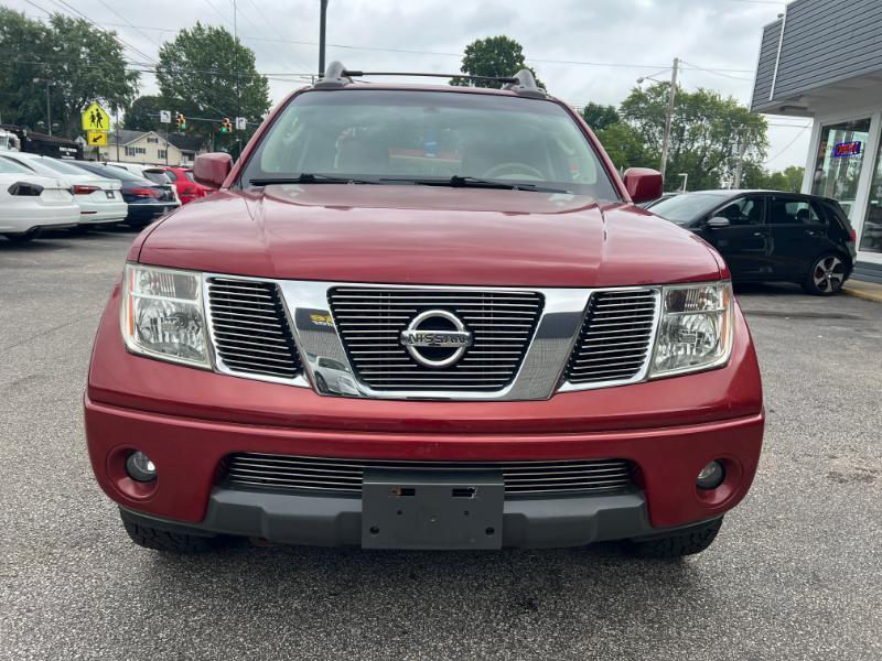 Nissan Frontier LE Crew Cab 4WD 2008