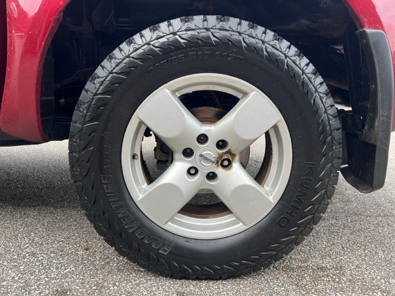 Nissan Frontier LE Crew Cab 4WD 2008