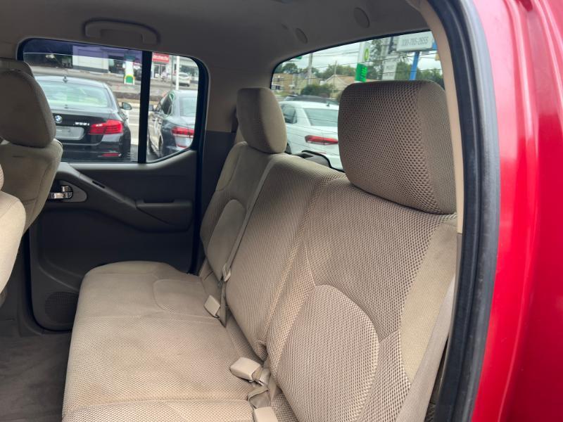 Nissan Frontier LE Crew Cab 4WD 2008