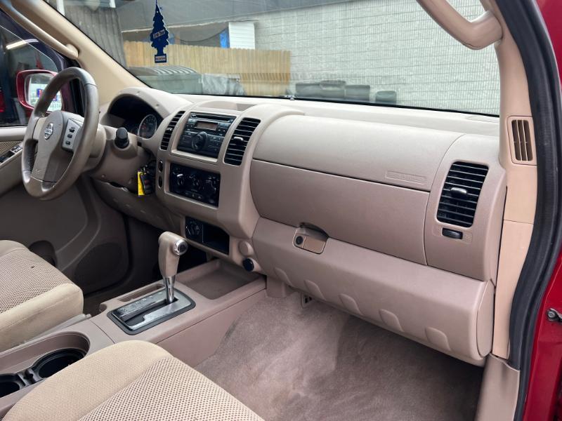 Nissan Frontier LE Crew Cab 4WD 2008