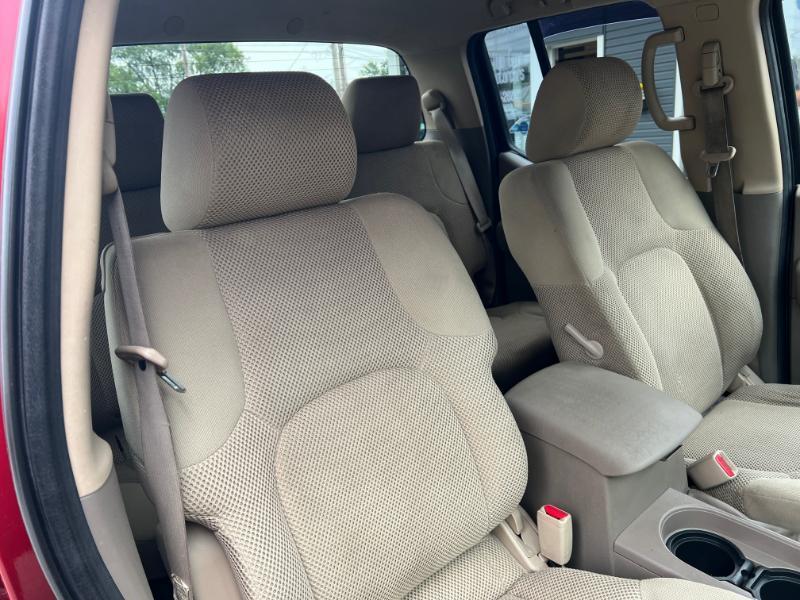 Nissan Frontier LE Crew Cab 4WD 2008