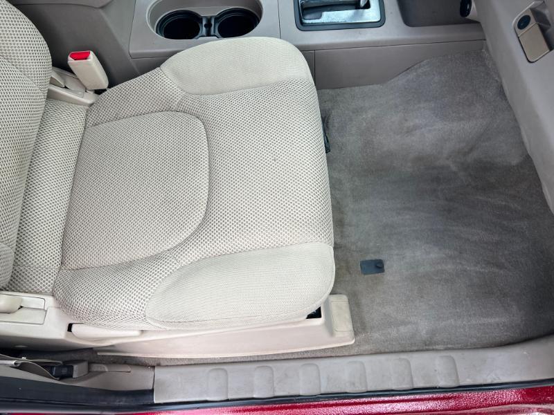 Nissan Frontier LE Crew Cab 4WD 2008