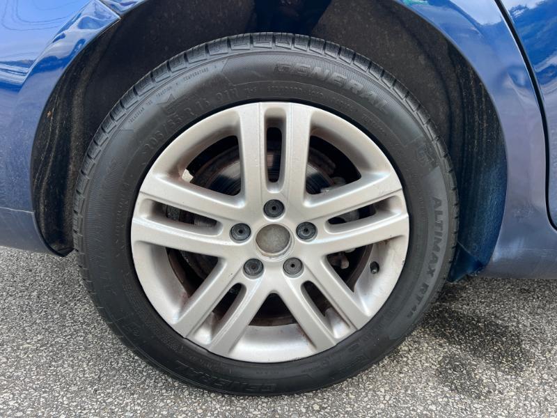 Volkswagen Jetta SportWagen 2.0L TDI 2011