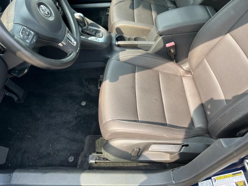 Volkswagen Jetta SportWagen 2.0L TDI 2011