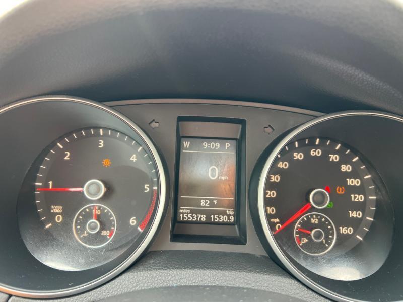 Volkswagen Jetta SportWagen 2.0L TDI 2011